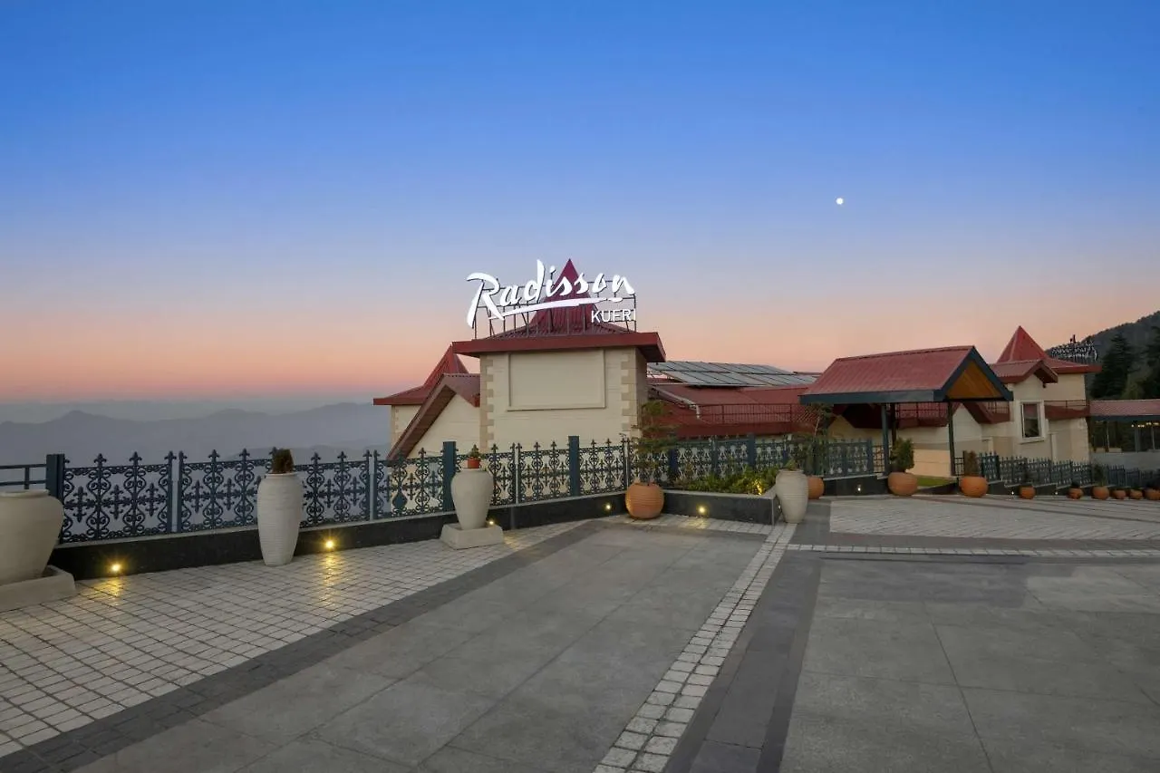 Radisson Kufri Hotell Shimla 5*,