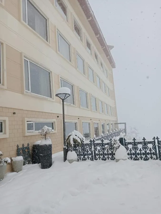Radisson Kufri Hotell Shimla 5*,
