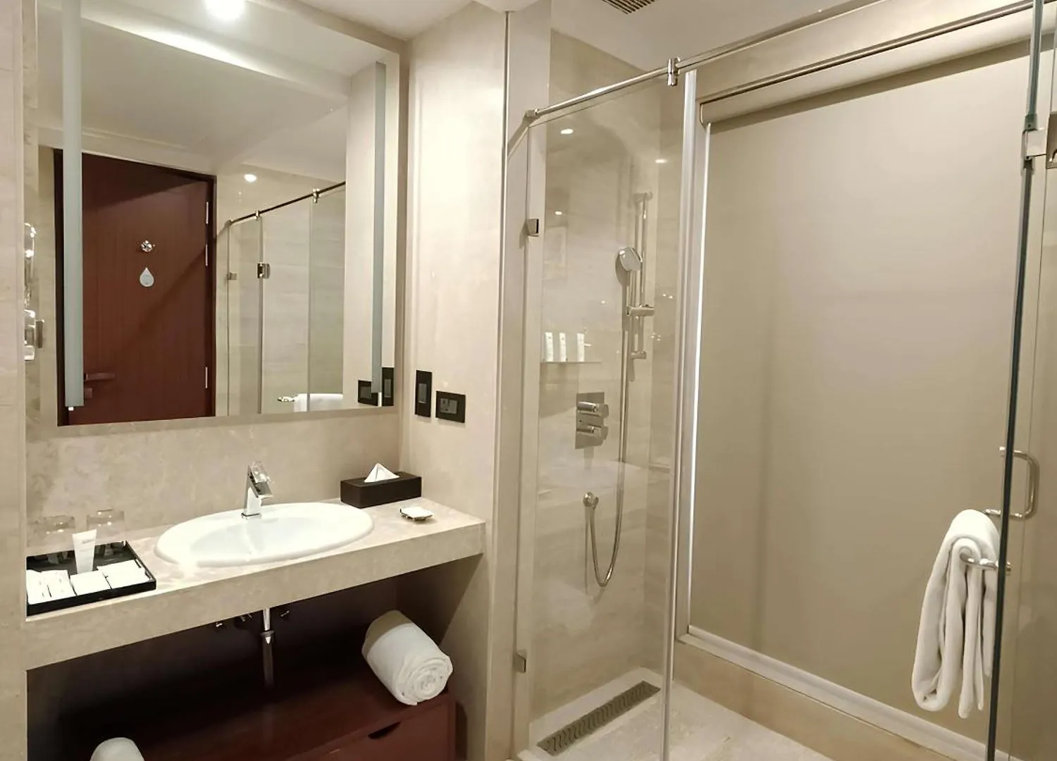 Radisson Kufri Hotell Shimla 5*,